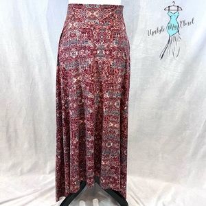 Maurice’s buttery soft geometric print maxi skirt size medium.